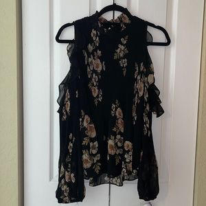 Astr the Label floral flowy cold shoulder blouse